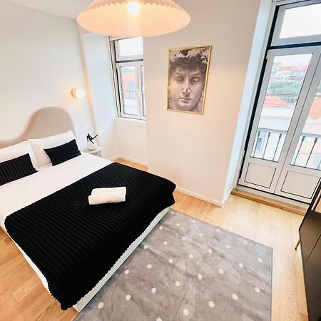 Lisbon Pink House II Beautiful 2 Bedroom Flat In City Center Exteriör bild