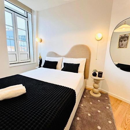 Lisbon Pink House II Beautiful 2 Bedroom Flat In City Center Exteriör bild