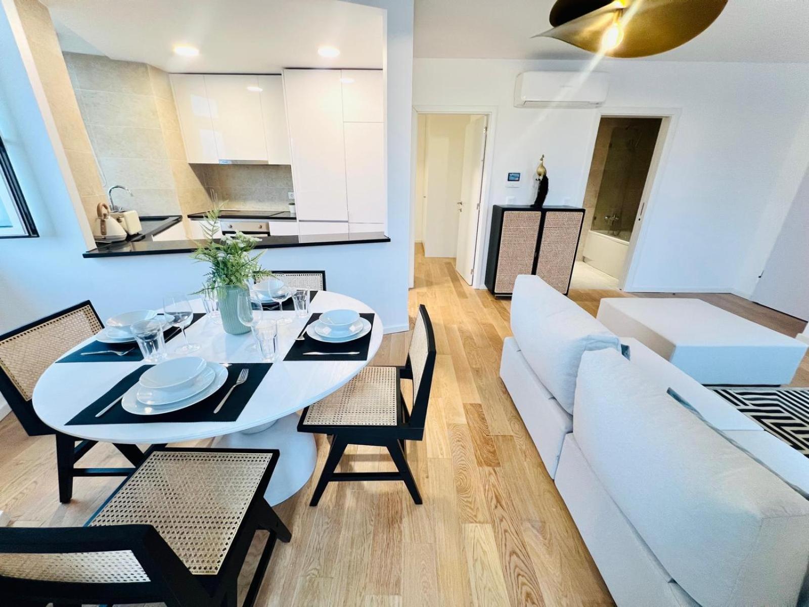 Lisbon Pink House II Beautiful 2 Bedroom Flat In City Center Exteriör bild