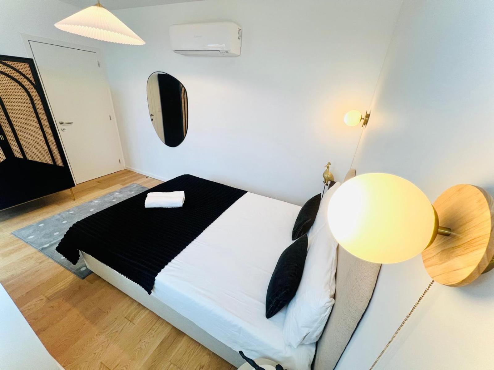 Lisbon Pink House II Beautiful 2 Bedroom Flat In City Center Exteriör bild