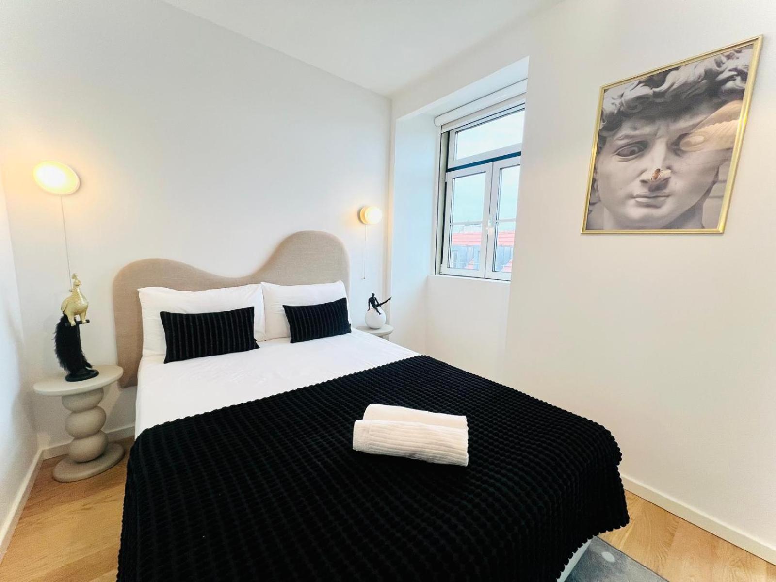 Lisbon Pink House II Beautiful 2 Bedroom Flat In City Center Exteriör bild