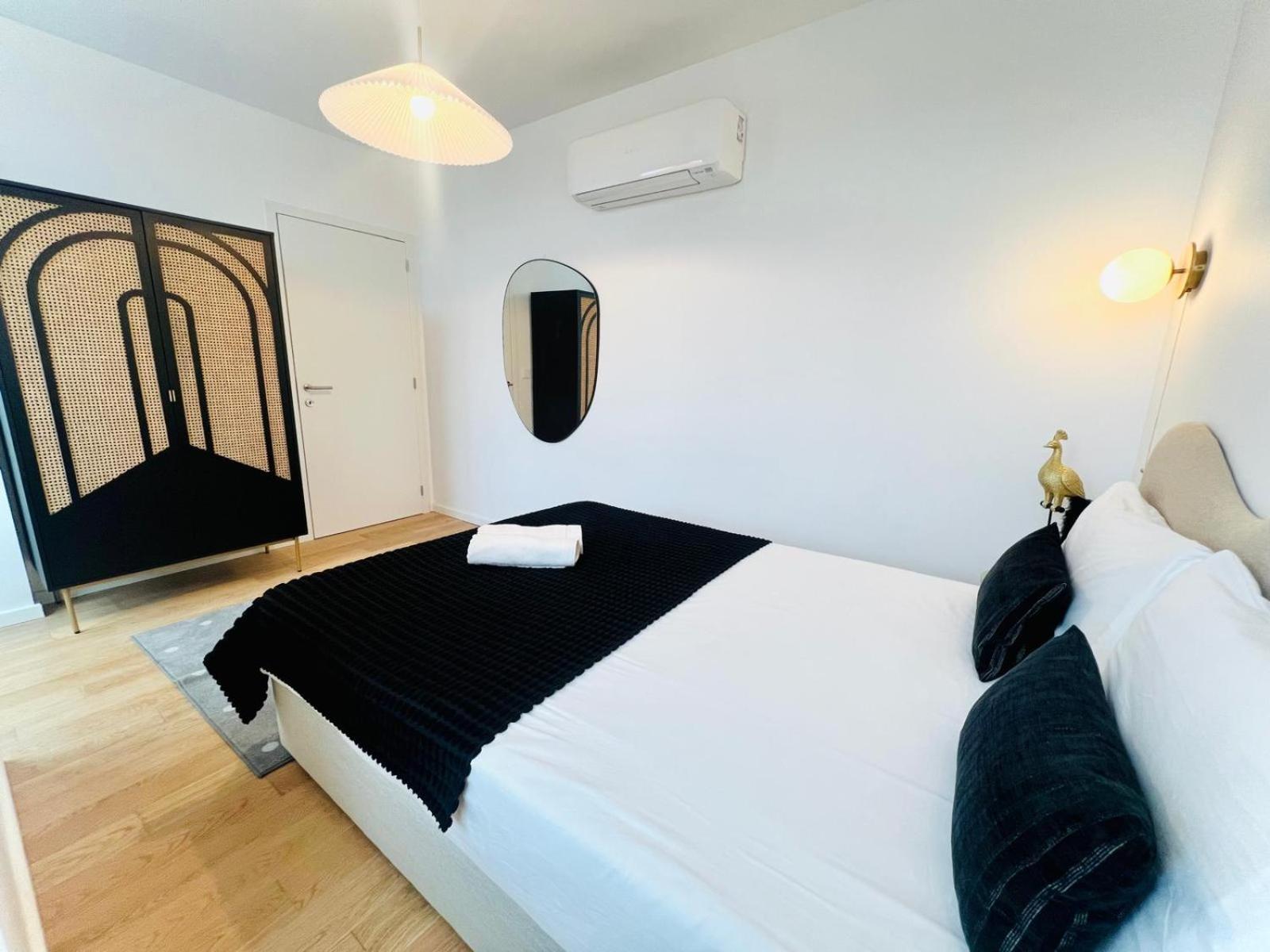 Lisbon Pink House II Beautiful 2 Bedroom Flat In City Center Exteriör bild