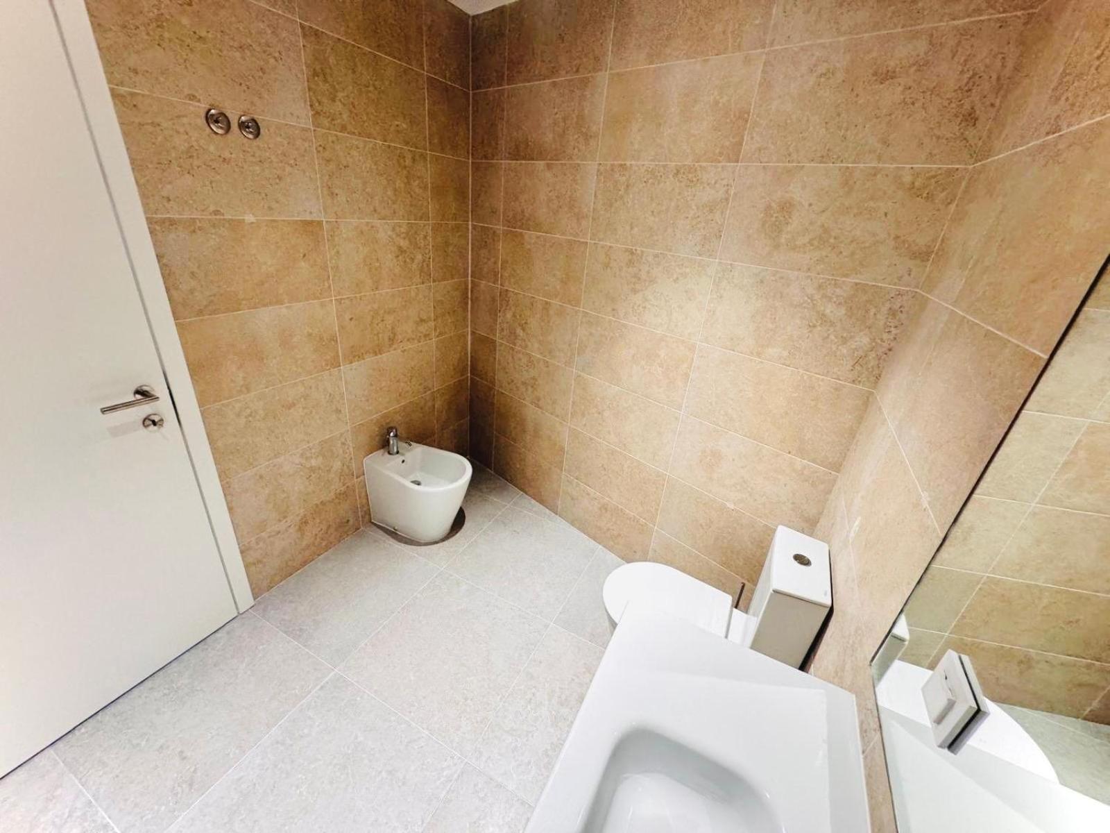 Lisbon Pink House II Beautiful 2 Bedroom Flat In City Center Exteriör bild
