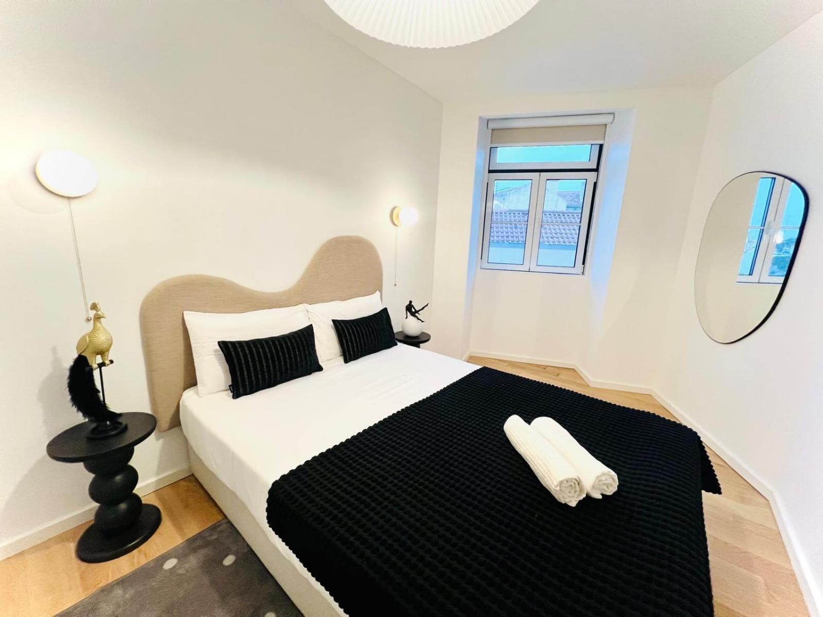 Lisbon Pink House II Beautiful 2 Bedroom Flat In City Center Exteriör bild