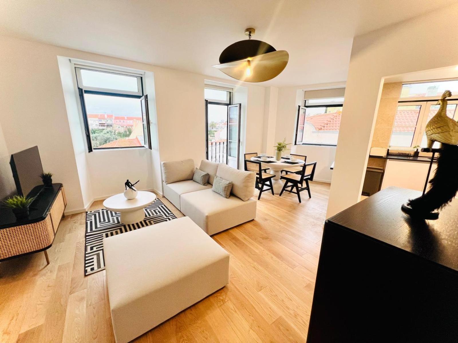 Lisbon Pink House II Beautiful 2 Bedroom Flat In City Center Exteriör bild